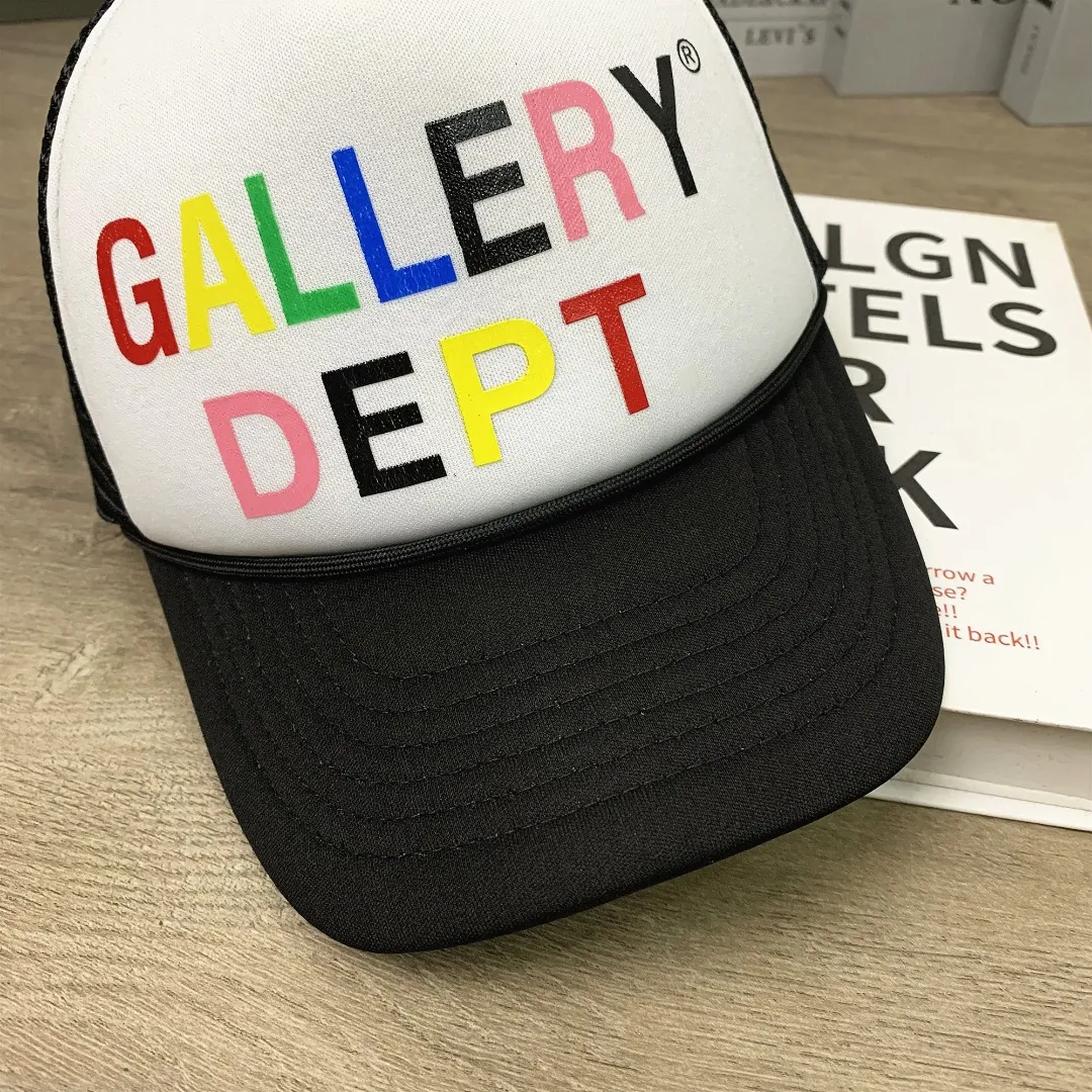 Non-returnable, non-exchangeable 9739#P76#GALLERY DEPT Color-printed mesh baseball cap for men and women, versatile hat with a face, little couple hat# Adjustable Color: White